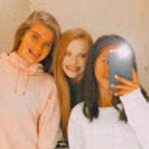 Meet your Posher, Zoey